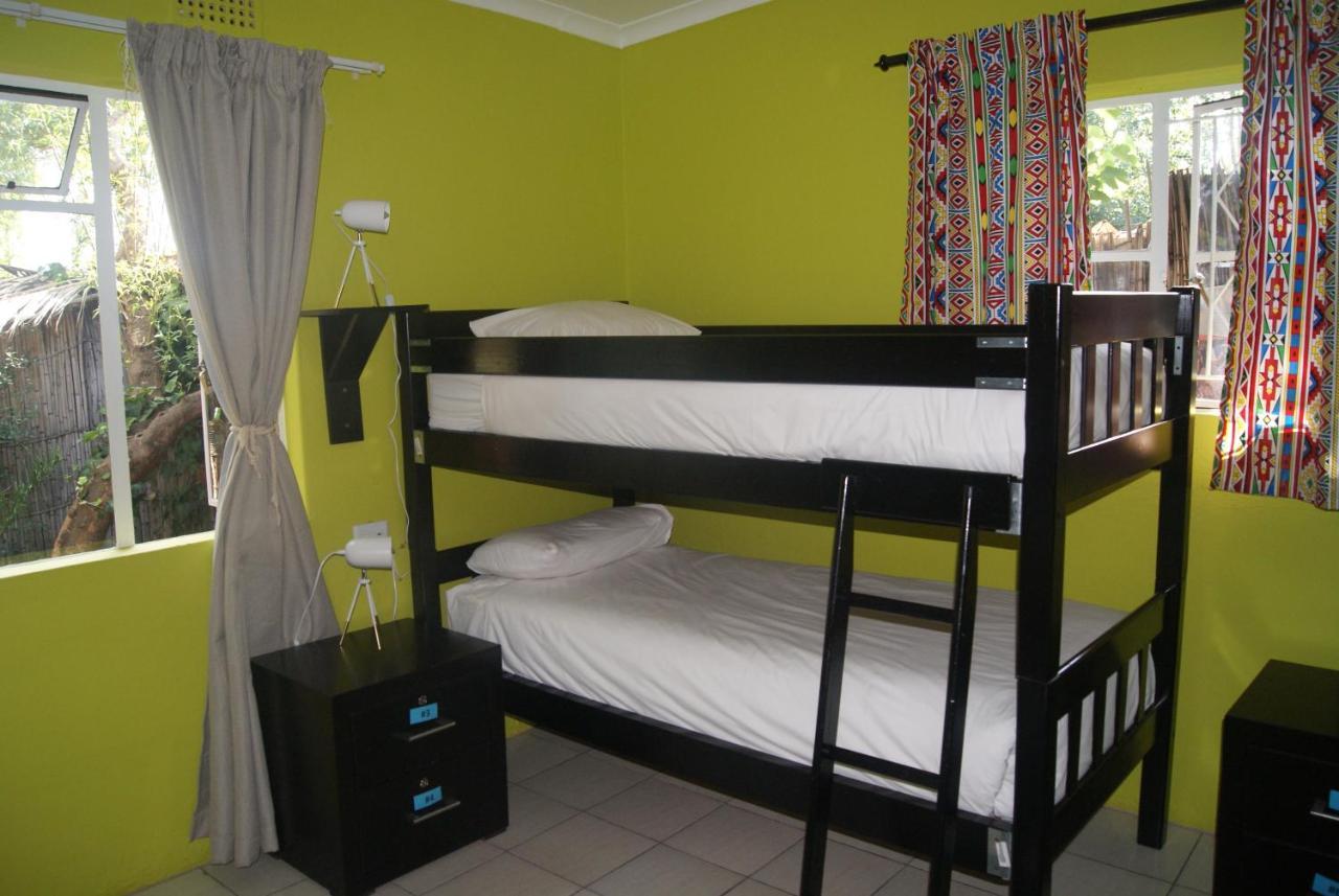 Lebo'S Soweto Backpackers Hostel Bagian luar foto
